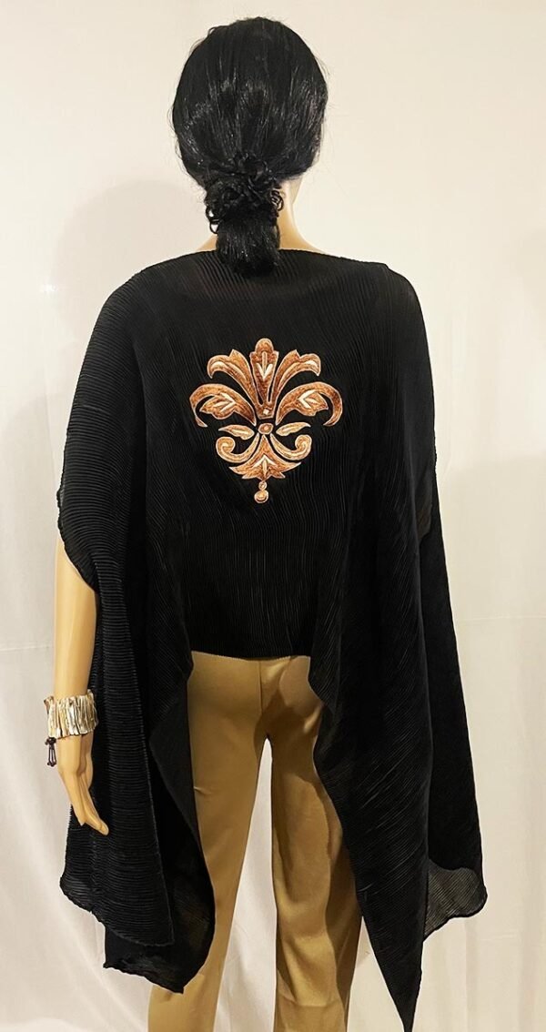 Black Crinkle Top with a flowing drop at the sides - Image 2
