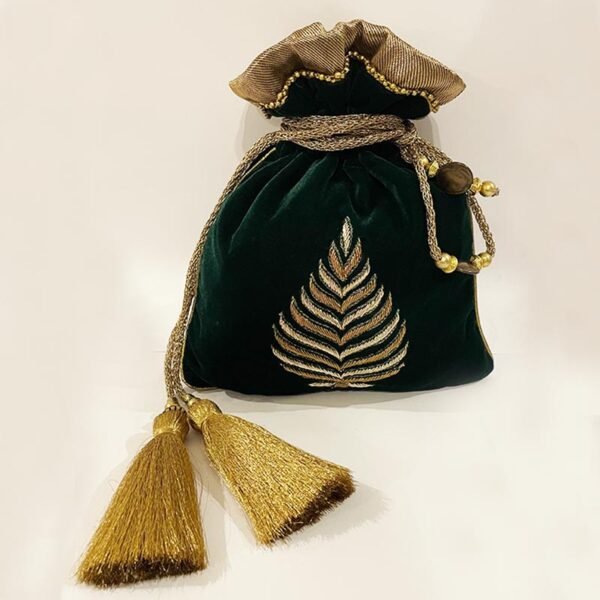 tassle-green-tree