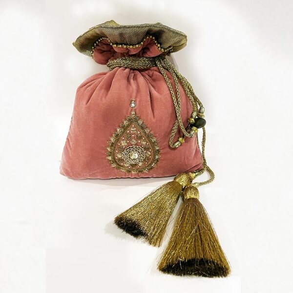 tassle-pink-teardrop2